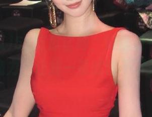 51吃瓜官网，好像有一种神奇的魔力，让我一看就停不下来。