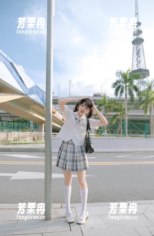 51吃瓜 为什么51吃瓜的网页总是能碰到黑料?是命运的安排吗?