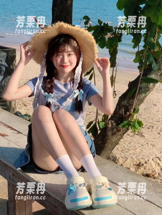 51吃瓜网 在51吃瓜网登录后,下载视频的感觉就像脱单一样爽!