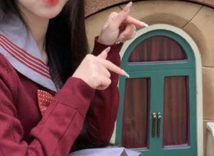 下载5i吃瓜网，你不会觉得后悔，视频再多也不怕！