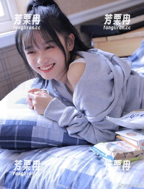 718.sx网址地址曝光，瓜闻渐浓，公众场合小声讨论一番！