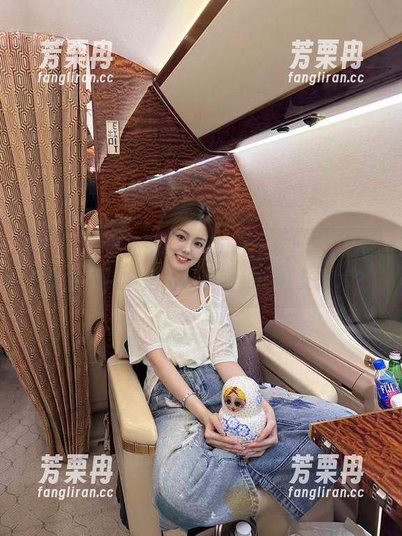 91cg 你在91cg.comapp上看到的QQ动态,其实是另一种隐秘的社交艺术?