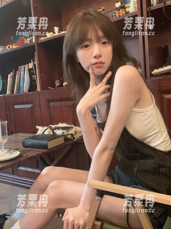“91吃瓜中心”里的八卦，噢，那根本不怕，永不迷路的我随便聊聊天就好。