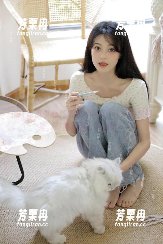 91吃瓜中心：今天的视频里，瓜被吃得比饭还快！