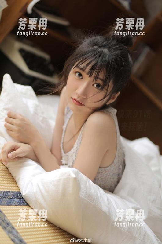 91吃瓜中心 想永不迷路吗?快来91吃瓜中心在线,总有新奇八卦等你来探险!