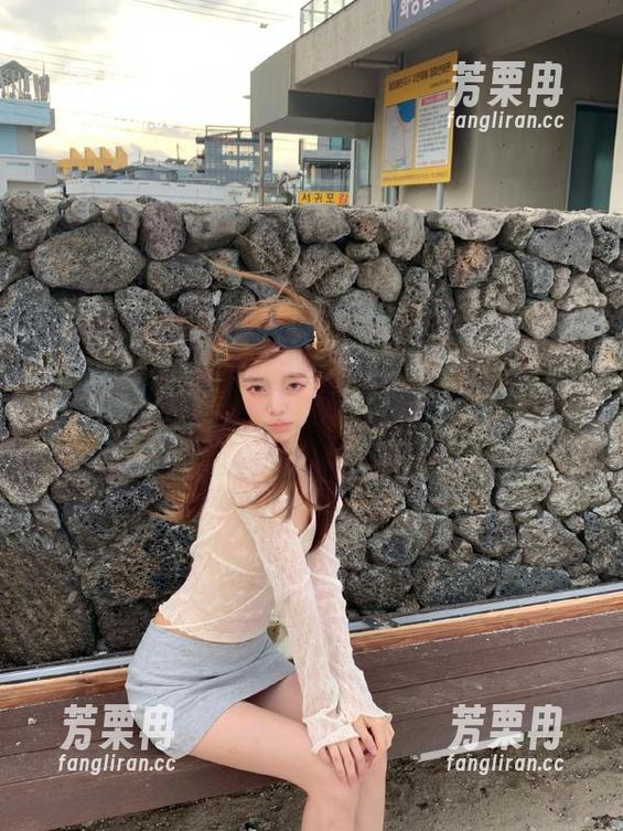 看大瓜，别忘了91吃瓜网网址在这等你哟！