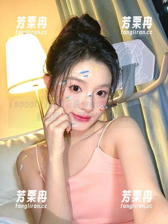 听朋友说soootv的黑料资源越来越狠，心里有点小期待。