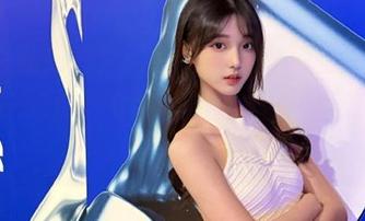 ios小伙伴们，快点击“五一吃瓜群众网”下载，真人版吃瓜体验等你来！