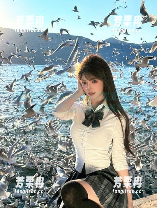 吃瓜网：永不迷路的免费吃瓜体验，值得你在夜深人静时悄悄享受。
