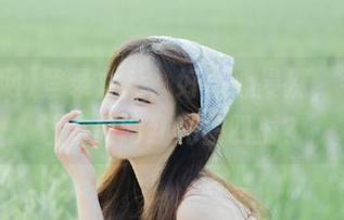 登录之后，好奇心暴涨，今日谁让吃瓜网红光芒四射？