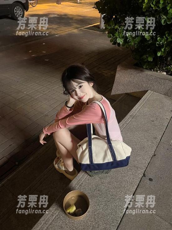 真香警告！明星黑料，免费让你一手掌握爆料内幕！
