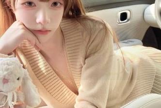 “黑料不打烊166.su”的免费内容，让我脑补出一整个八卦宇宙…