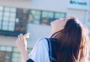 黑料在线登录，一瞬间竟觉得自己成了八卦江湖的高手！