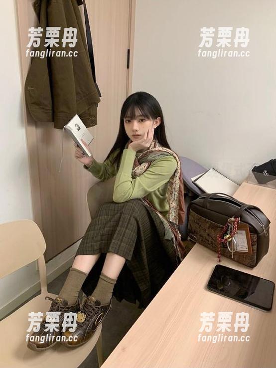 黑料社 黑料社官网:让我在在线模式下,吃瓜的快感暴增!