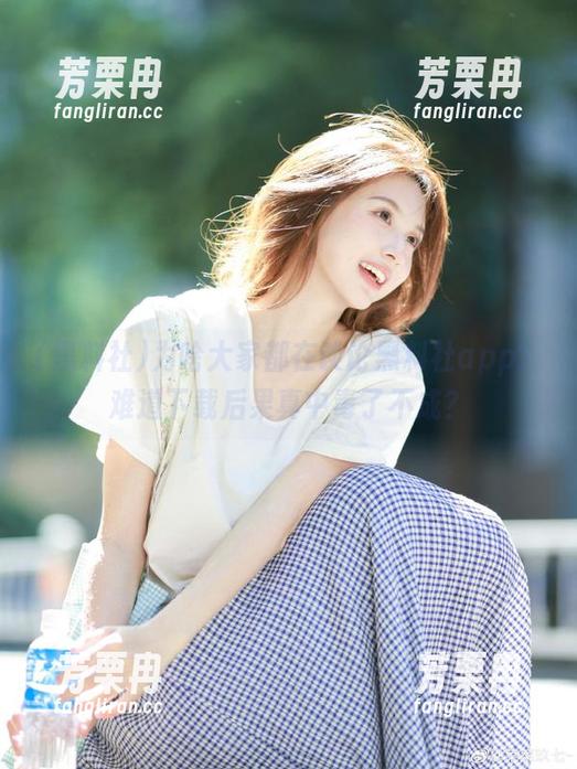 黑料社 为啥大家都在谈论黑料社app?难道下载后果真中毒了不成?