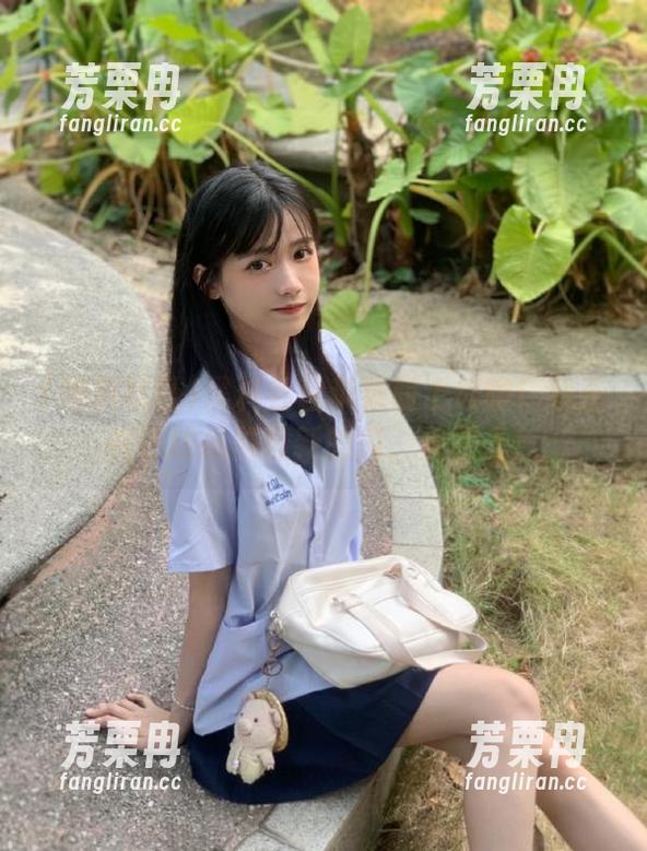 黑料社区 黑料社区苹果版上线啦!我正在在线品鉴最新的瓜,快跟上!
